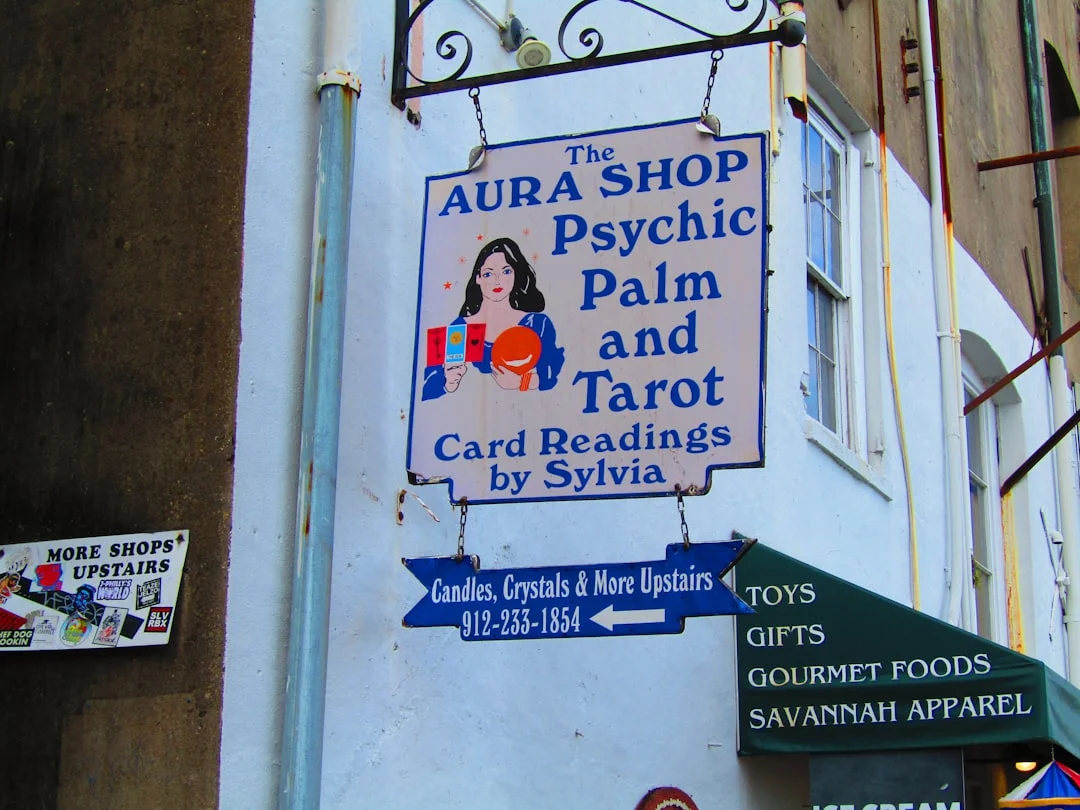 Dove acquistare il tartufo all'asta ad Alba: date e consigli per i visitatori.