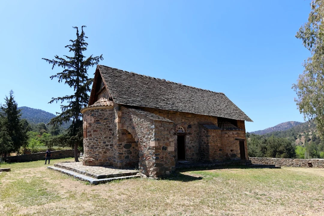 Alto - Santuario Di San Romedio Val Non