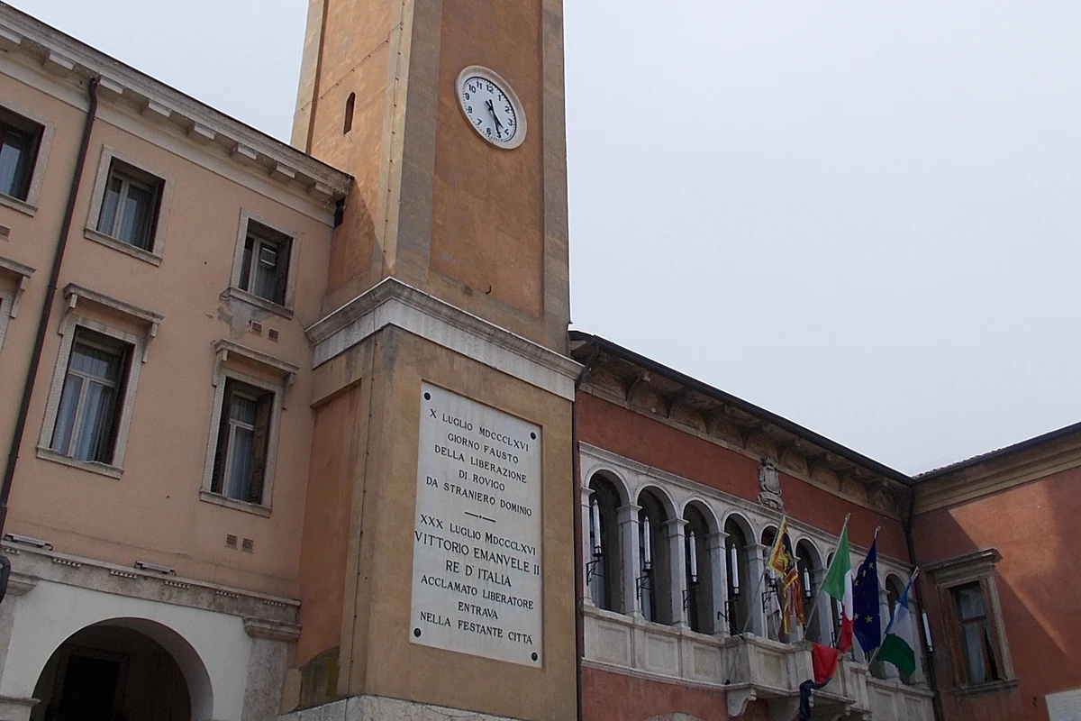 Loggia dei Notari (Palazzo Nodari / Municipio)